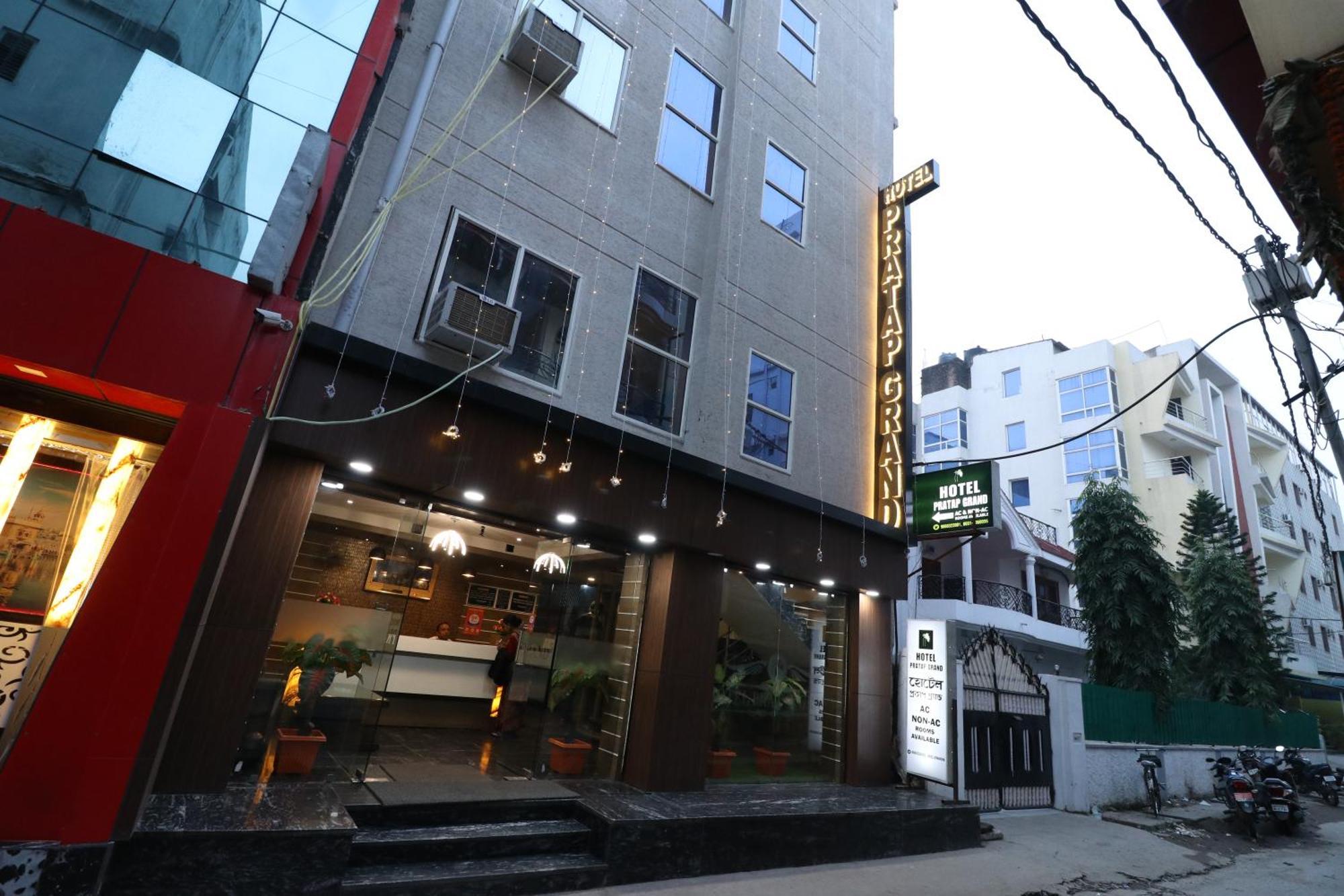 Hotel Pratap Grand رانشي المظهر الخارجي الصورة