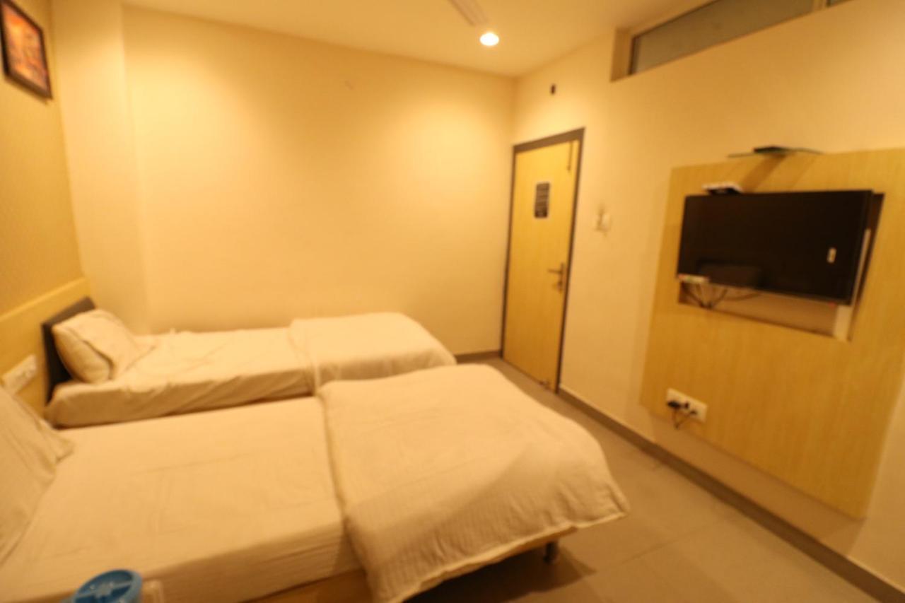Hotel Pratap Grand رانشي المظهر الخارجي الصورة